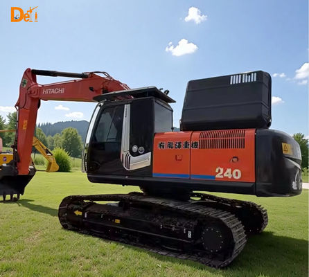 24ton Used Hitachi Excavator Hitachi ZX240 Old Construction Digging Machine Crawler Type