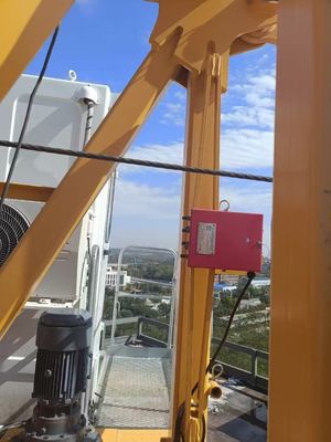 Yellow Colour Used Zoomlion Tower Crane 10 / 12 / 16 / 20 / 25 Ton Lifting Capacity