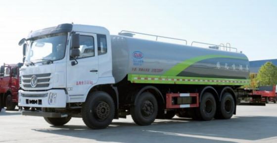 Customized Colour Water Sprinkler Truck 4×2 Or 6×4 Drive Environmentally Friendly