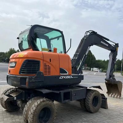 Used Doosan 60W Dx60W Mini Wheeled Excavator 6 Ton Amphibious Doosan Wheel Excavator for Sale with Good Condition