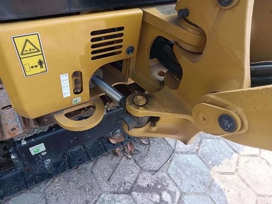 22-Year-Old Caterpillar Mini Excavator Cat302 for Sale2-Ton Excavator, High-Quality Mini Excavator
