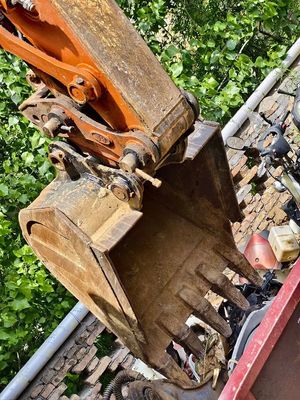 Original China Popular Second-Hand Excavator Hitachi 130 Price, Low Price for Sale Popular Excavator Hitachi 130
