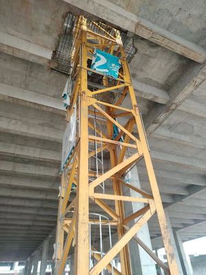 12 Tons Exceptional Lifting Capacity Hydraulic Cranes Zoomlion 7020-12 with 70m Wide Working Radius