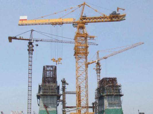 Zoomlion Brand 8t Mobile Tower Crane with Cabin