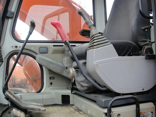 Used Crawler Excavator Daewoo Dh220 Secondhand Backhoe Hydraulic Digger with Quality