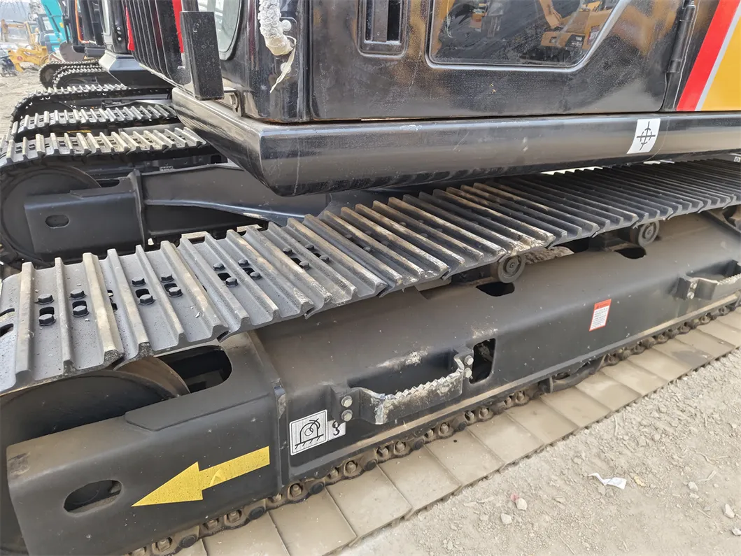 Used Sany Sy135c Sy135 13ton Earth Mover and RC Hydraulic Crawler Excavator for Sale 4