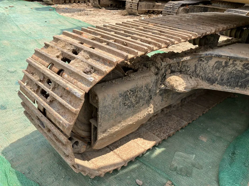 Newest Model 20 Tons Middle Size Cat 320gc Excavator Stock for Sales 5