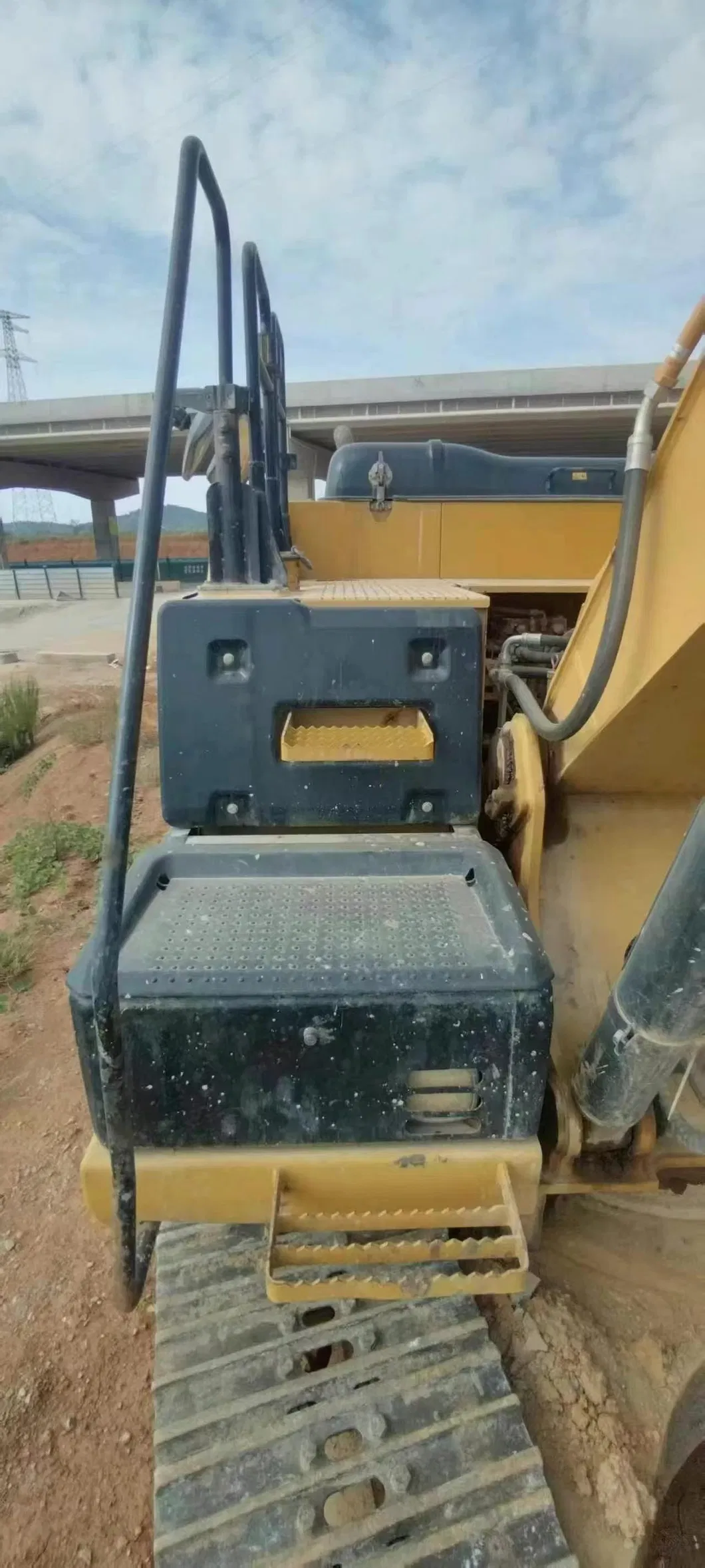 Good Condition Original 20 Tons Used Caterpillar Cat 320gc Cat320gc Digger Crawler Excavator for Sale 6