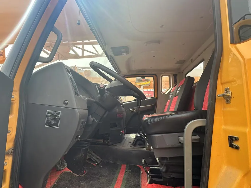 95% New Used Original 50ton Crane Truck Xct50 2021 Year Second Hand Used China Truck Cranes 3