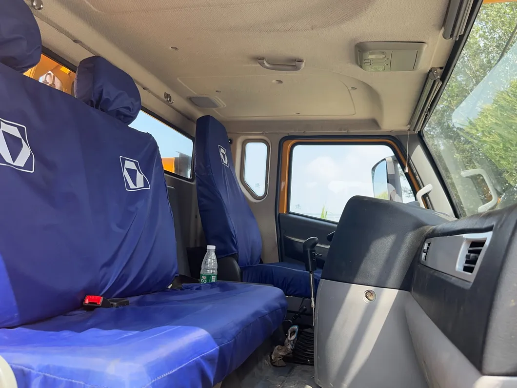 Chinese Factory 25ton Truck Crane Xct25 with Spare Parts Good Quality Crane 2