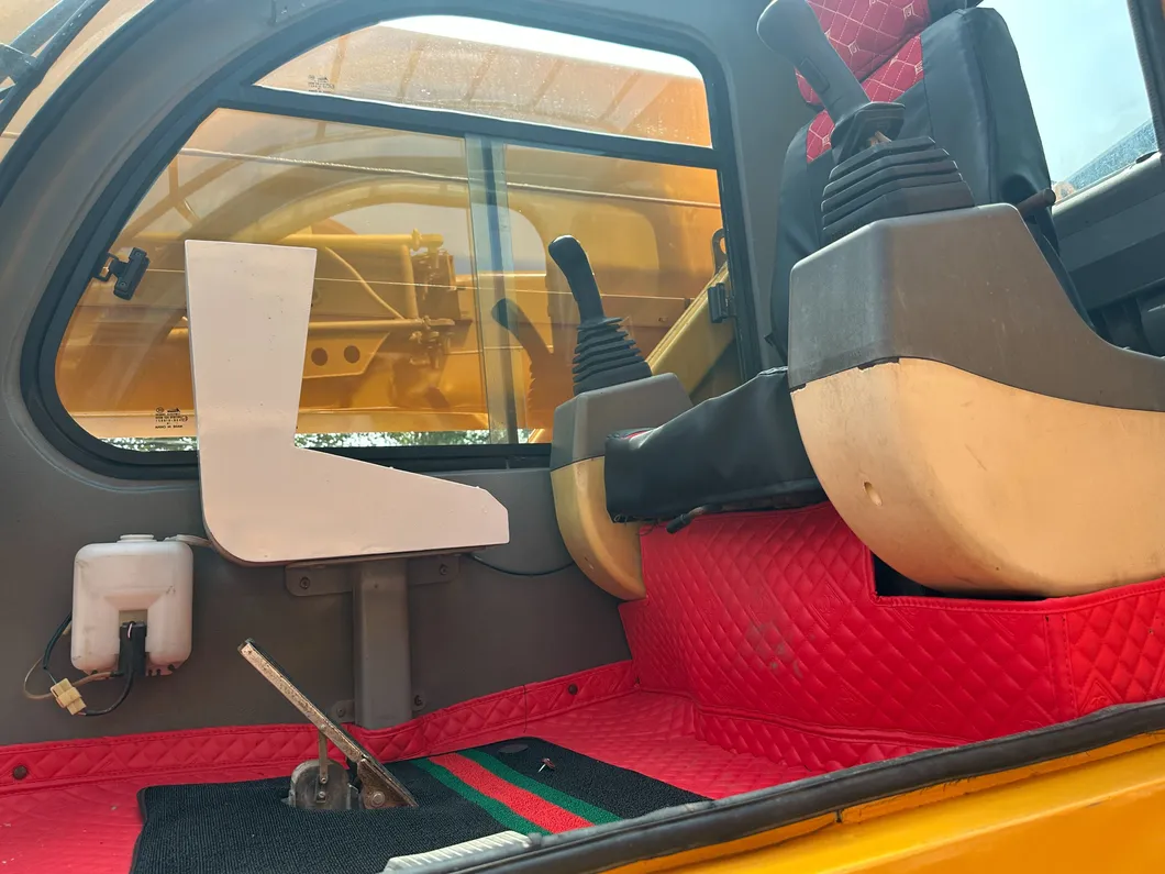 China 30 Ton Crane 30t Qy30K Crane New Mobile Crane X-Mg Model Qy30K5d Truck Crane 3