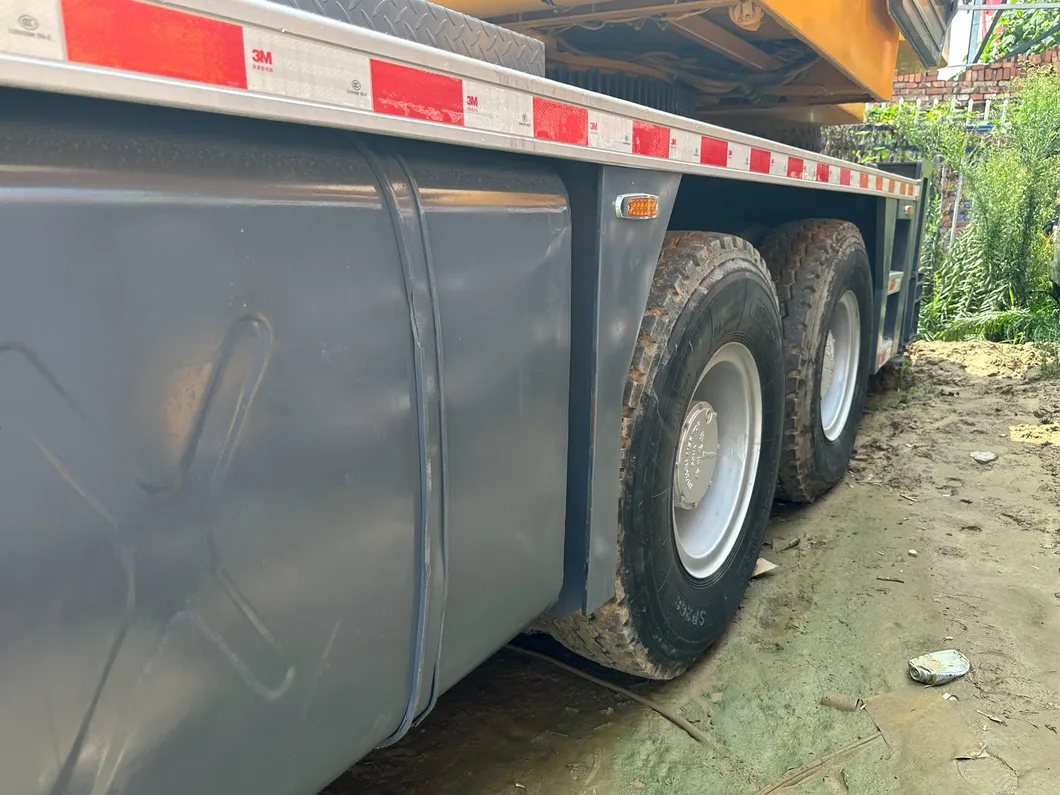 Second Hand Original Qy30K Mobile Crane Good Condition 30 Ton Used Truck Crane 5