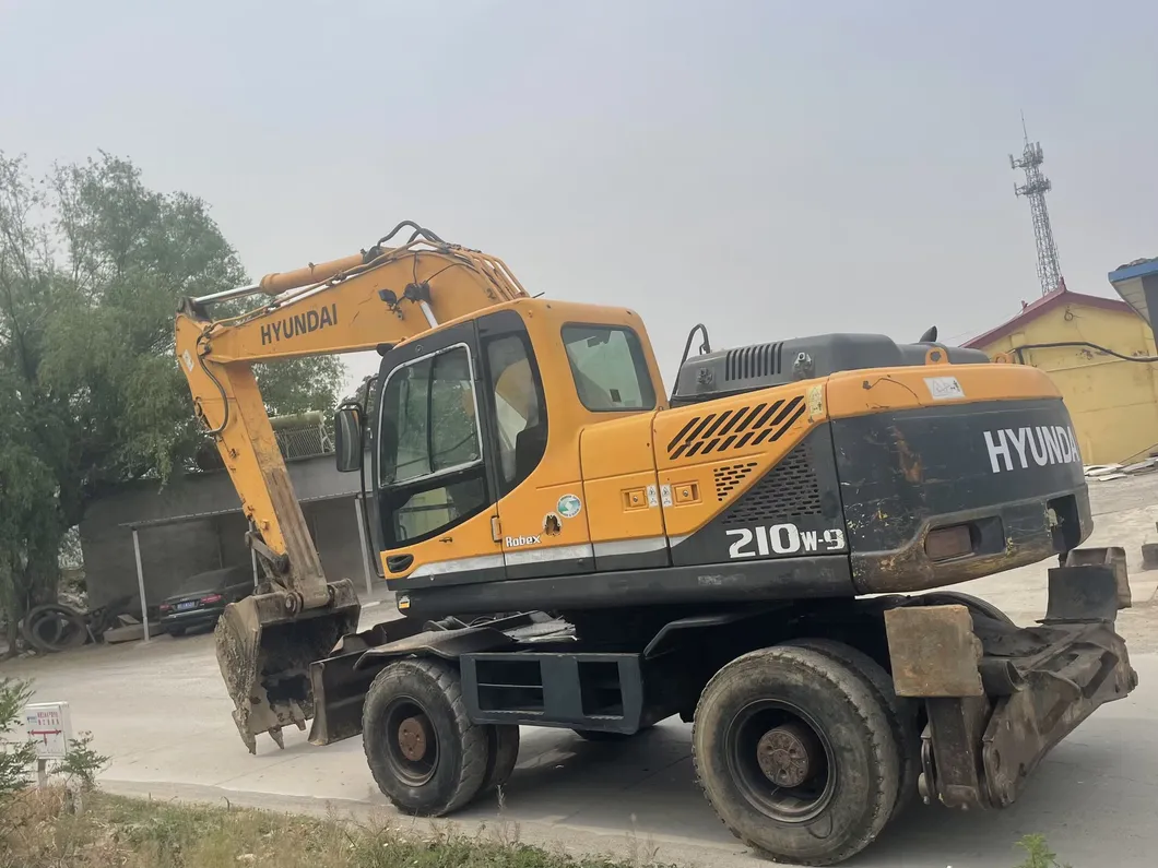 Used Hyundai 210W-9 Wheel Excavator Korea Make Original Hyundai Wheel Excavator 210 Cheap Wholesale Sale 1