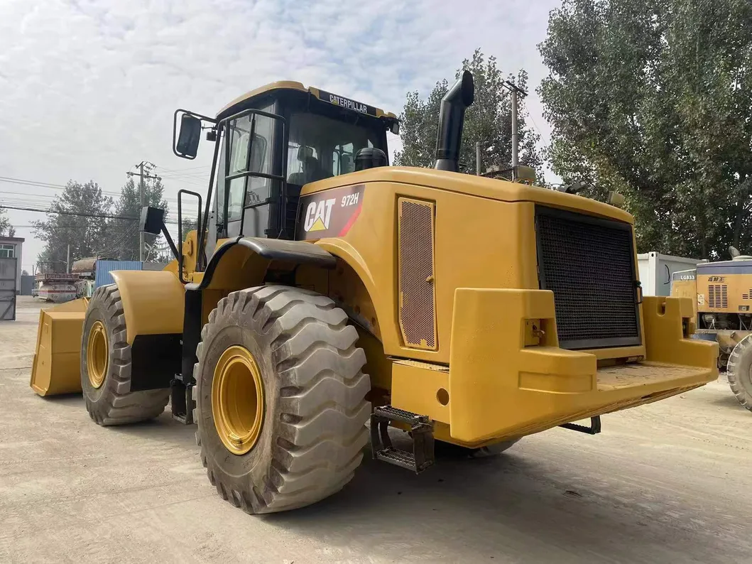90% New Used Original Caterpillar Cat 972h Large 4X4 Wheel Loader Secondhand Cat 966 950 972 980 Front Wheel Loaders for Sale 2