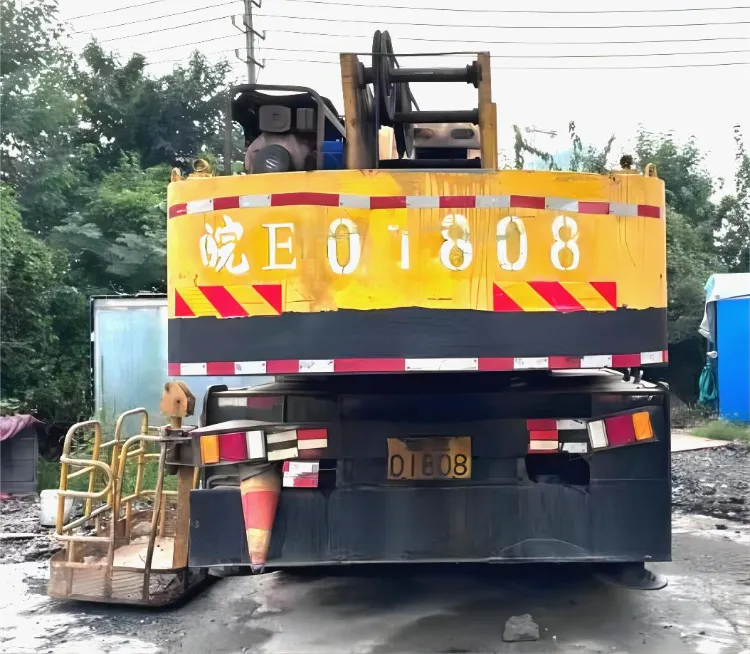 XCMG Small Truck Crane Xct20L5 20 Ton Used Truck Crane Telescopicfor Sale 3