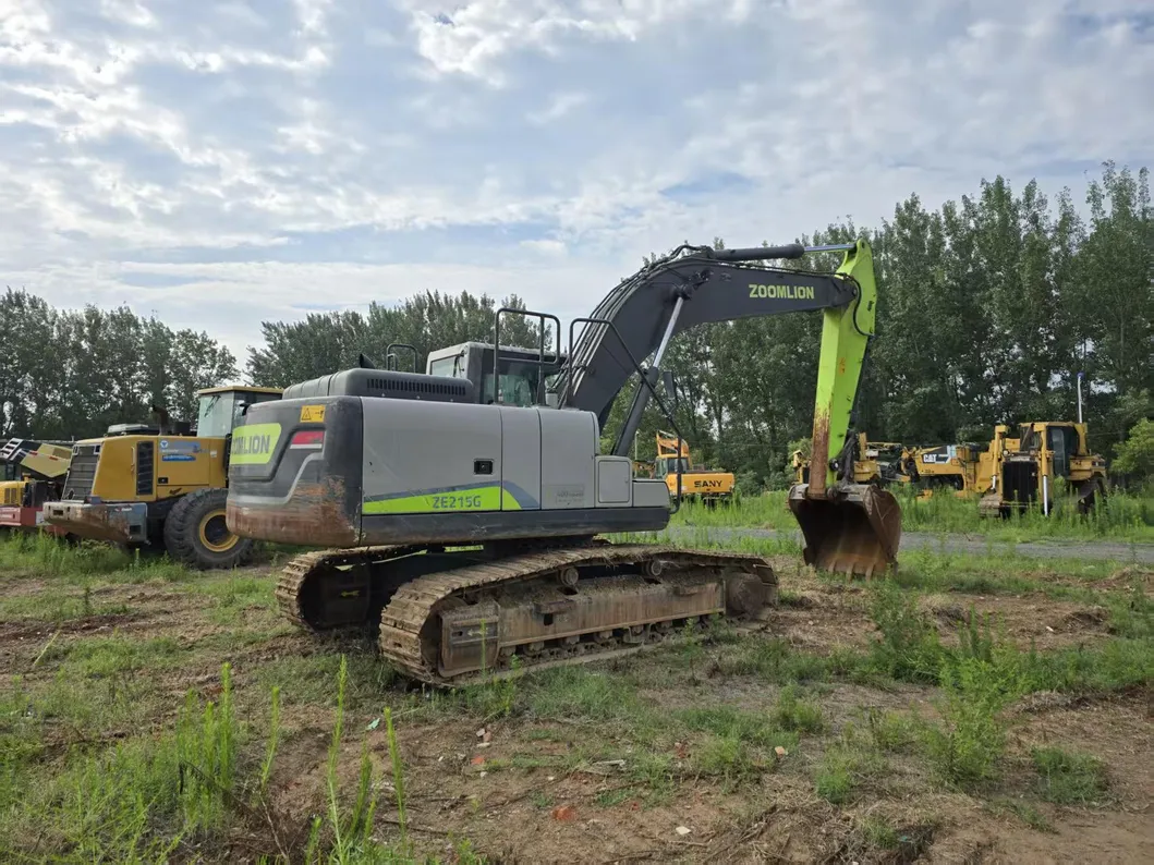 Chinese Mini Zoomlion 22 Ton Excavator Ze215 21year with Cab Bucket Cheap Price for Sale 1