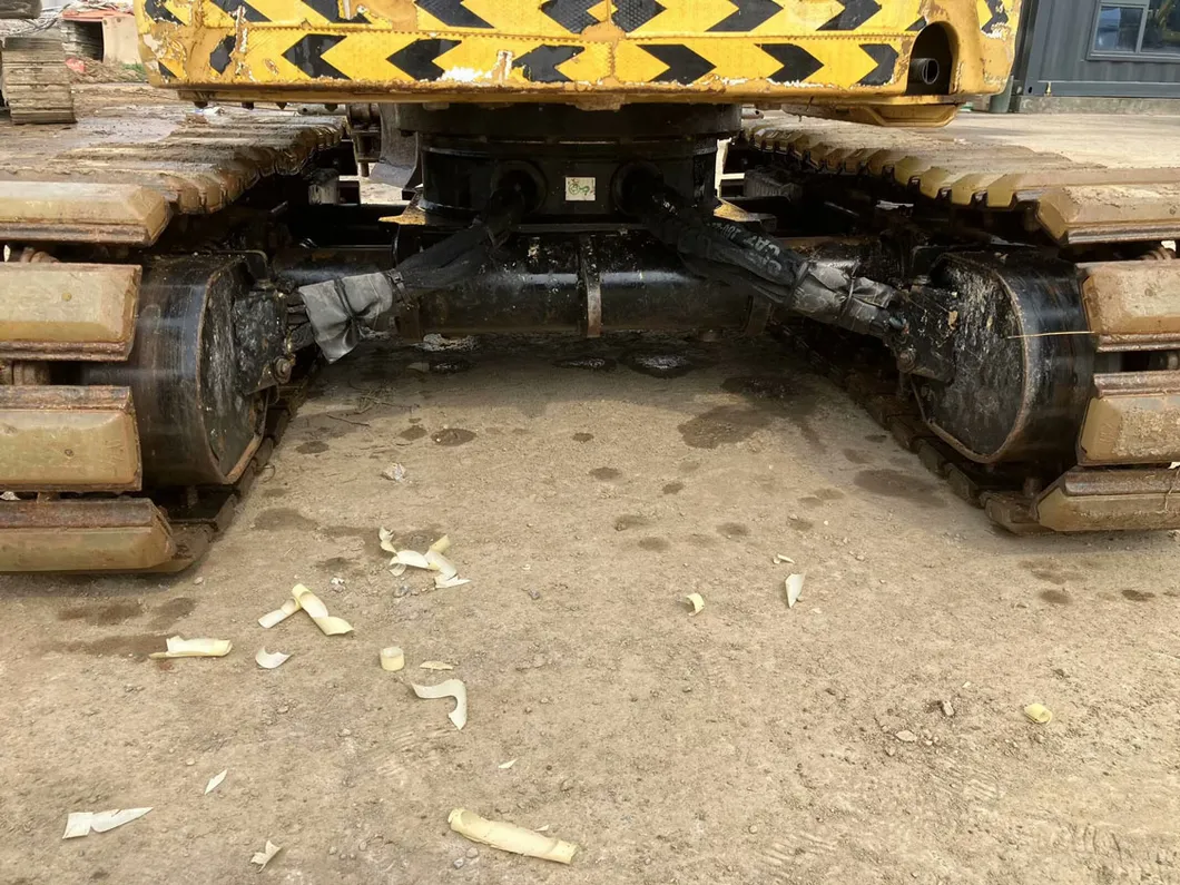 Factory Price Cat Used Mini Crawler Excavator 301.7 to Family Farm Use 1