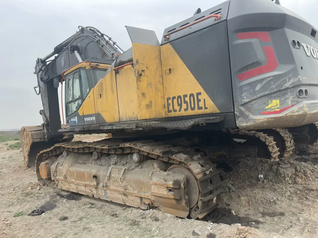 Second Hand Volvo 950 Crawler Excavator Engine 95t Cat 950h 950f Wheel Loader 1