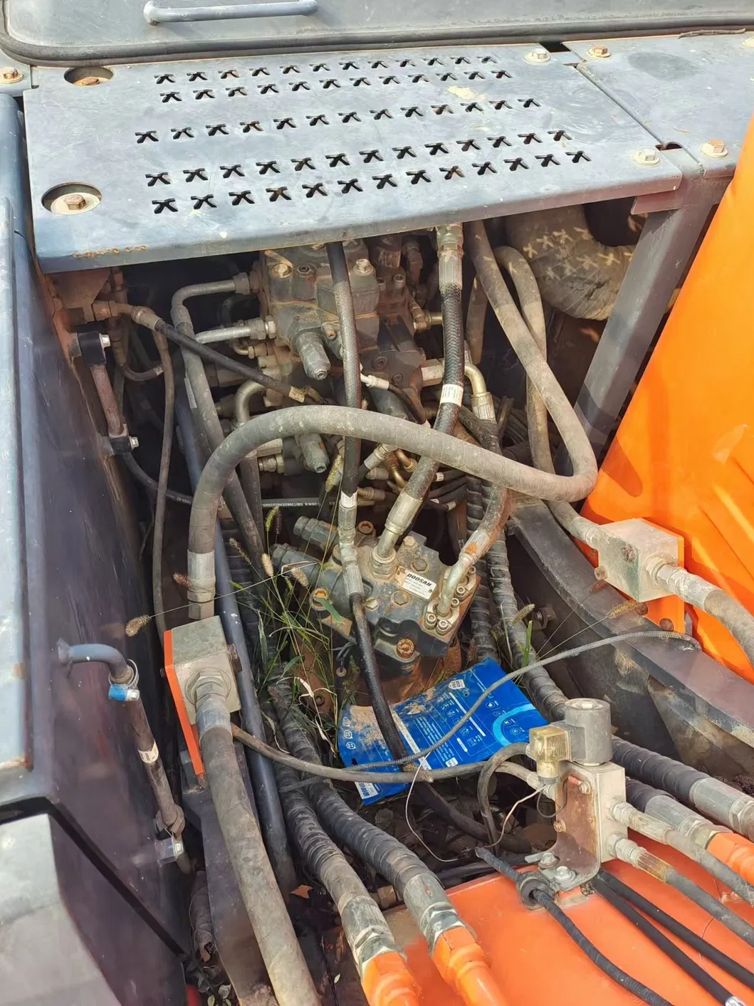Used Doosan Excavator High Quality Used Doosan Dx150W Wheel Excavator Doosan Dx150W Dh150W Original Second Hand Crawler Excavator Dx140W 5