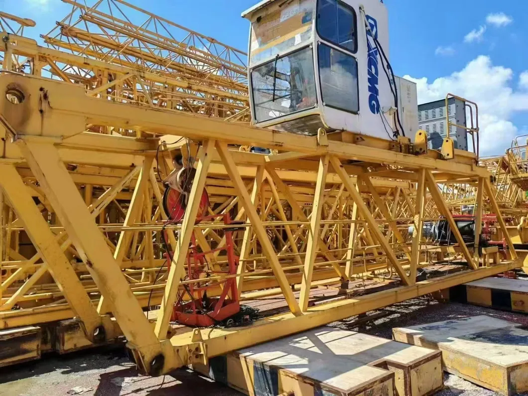 Urban Infrastructure Projects Pre-Owned Zoomlion Wa6015-8A Lifting Crane Precise Operation 2