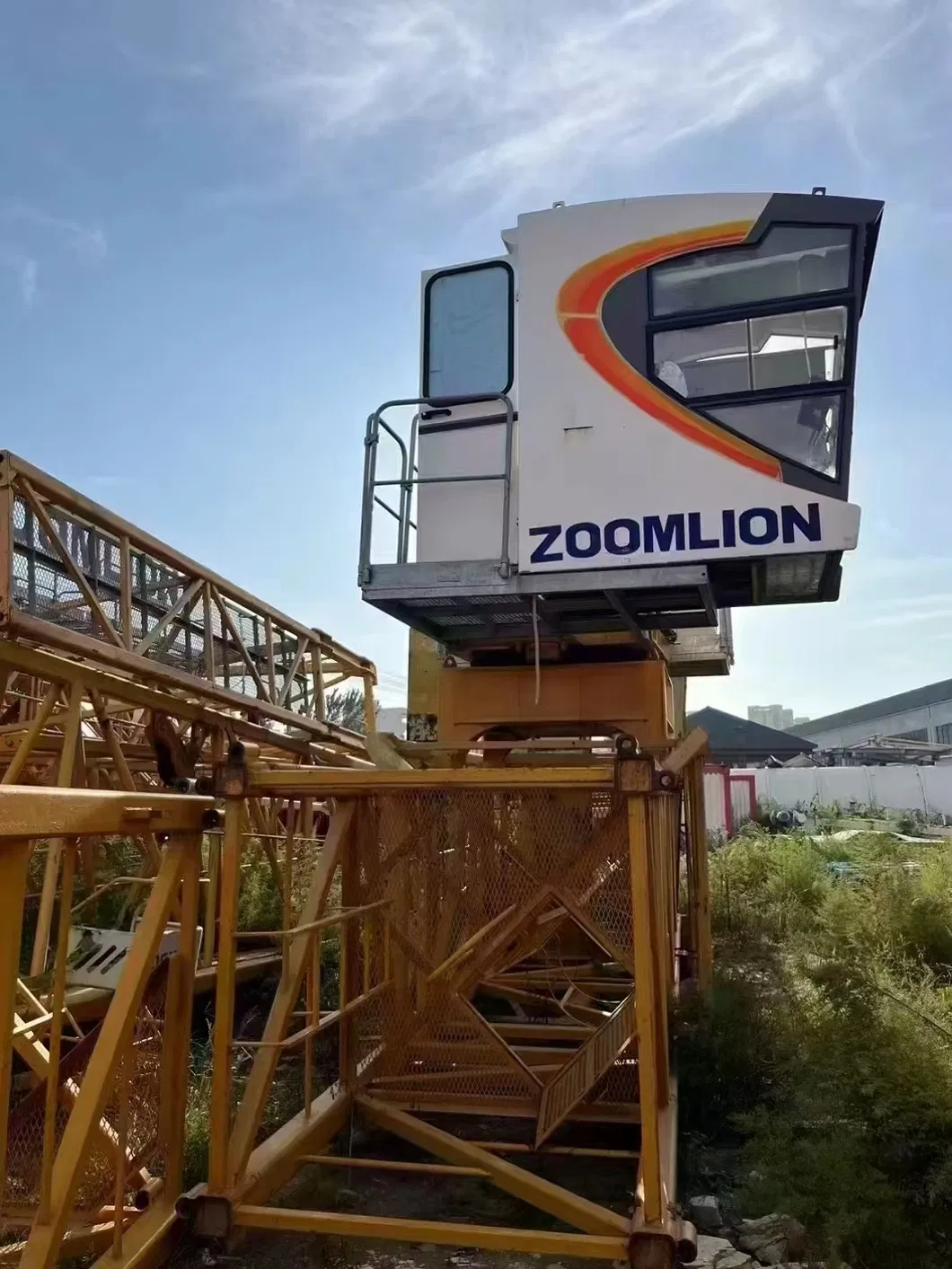 Assembly Easy to Transport Zoomlion Wa7525-16D High-Performance Tower Cranes 3