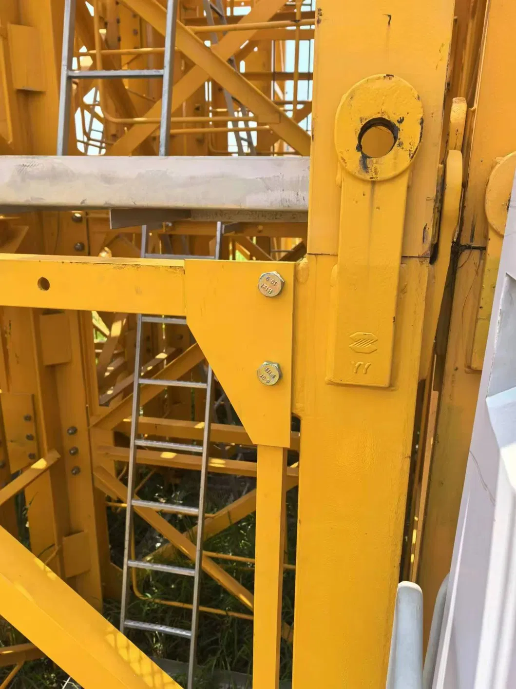 User-Friendly Operation and Versatility Cost-Effective Used Cranes Zoomlion 7015-10e 1