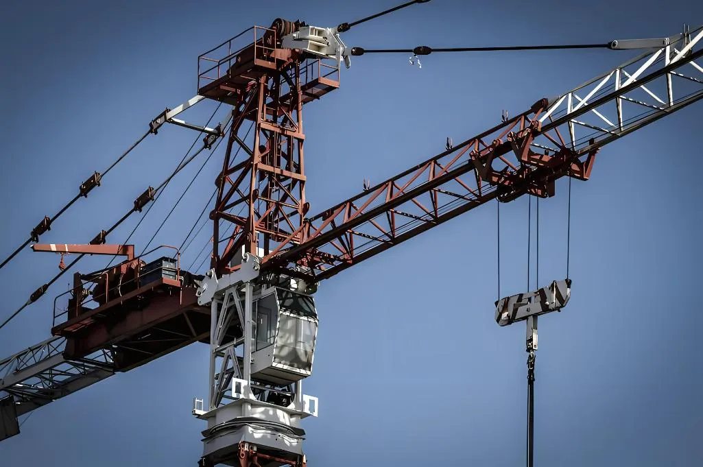 Hot Sale The Second Used Zoomlion High Quality Good Price Construction Building 7030 16 Ton Tower Crane with CE 0