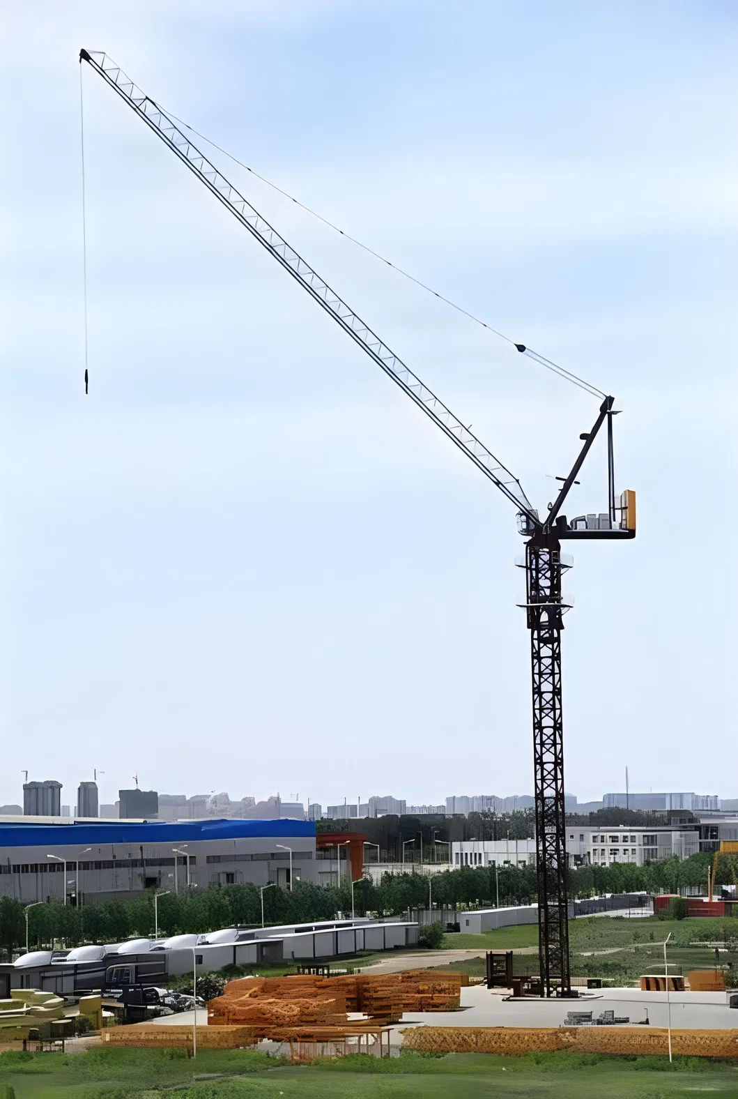 The Used Factory Price Qtp Series 80 5610 6t China Cheap Price Static Tower Crane Zoomlion 6