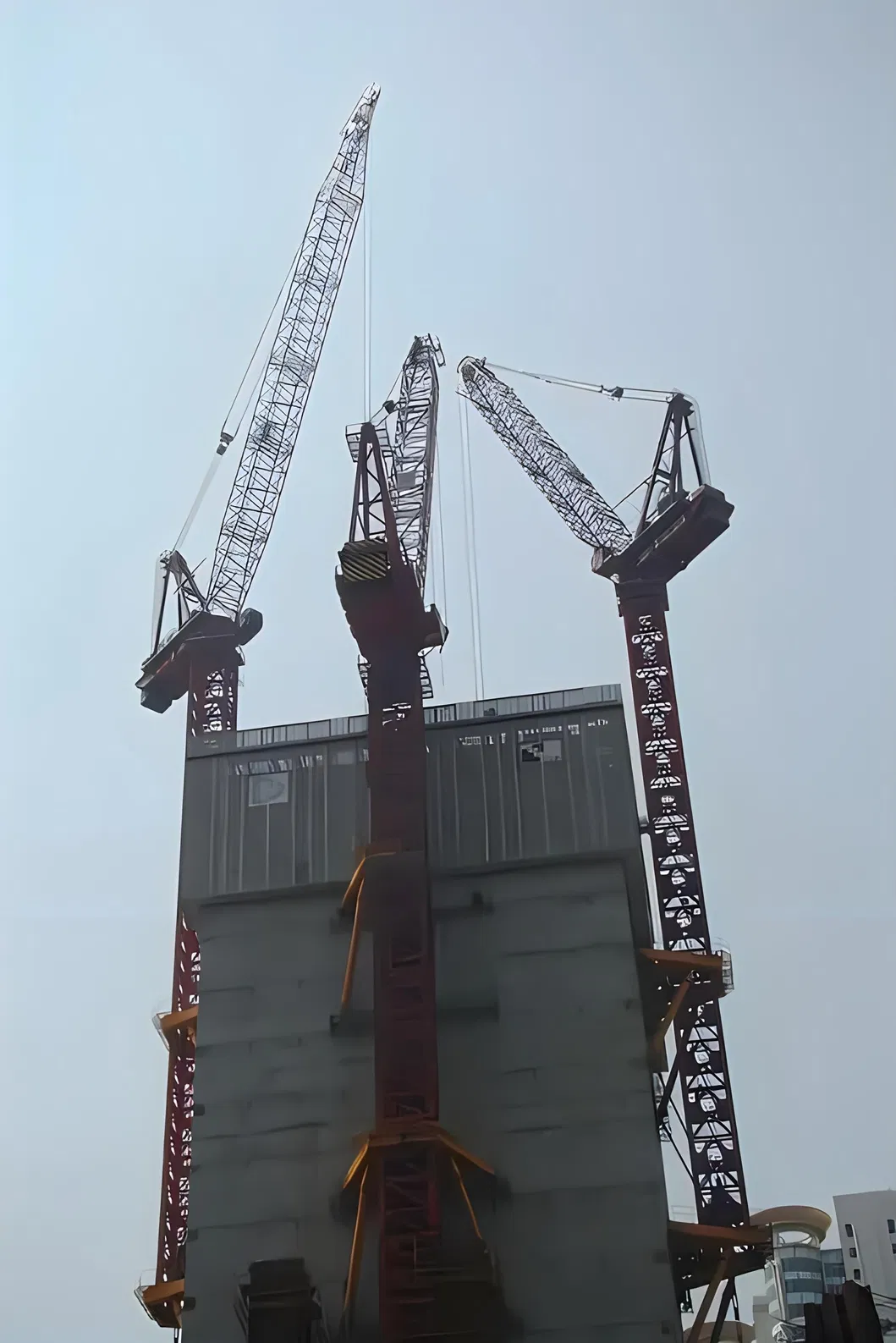 The Used Factory Price Qtp Series 80 5610 6t China Cheap Price Static Tower Crane Zoomlion 8