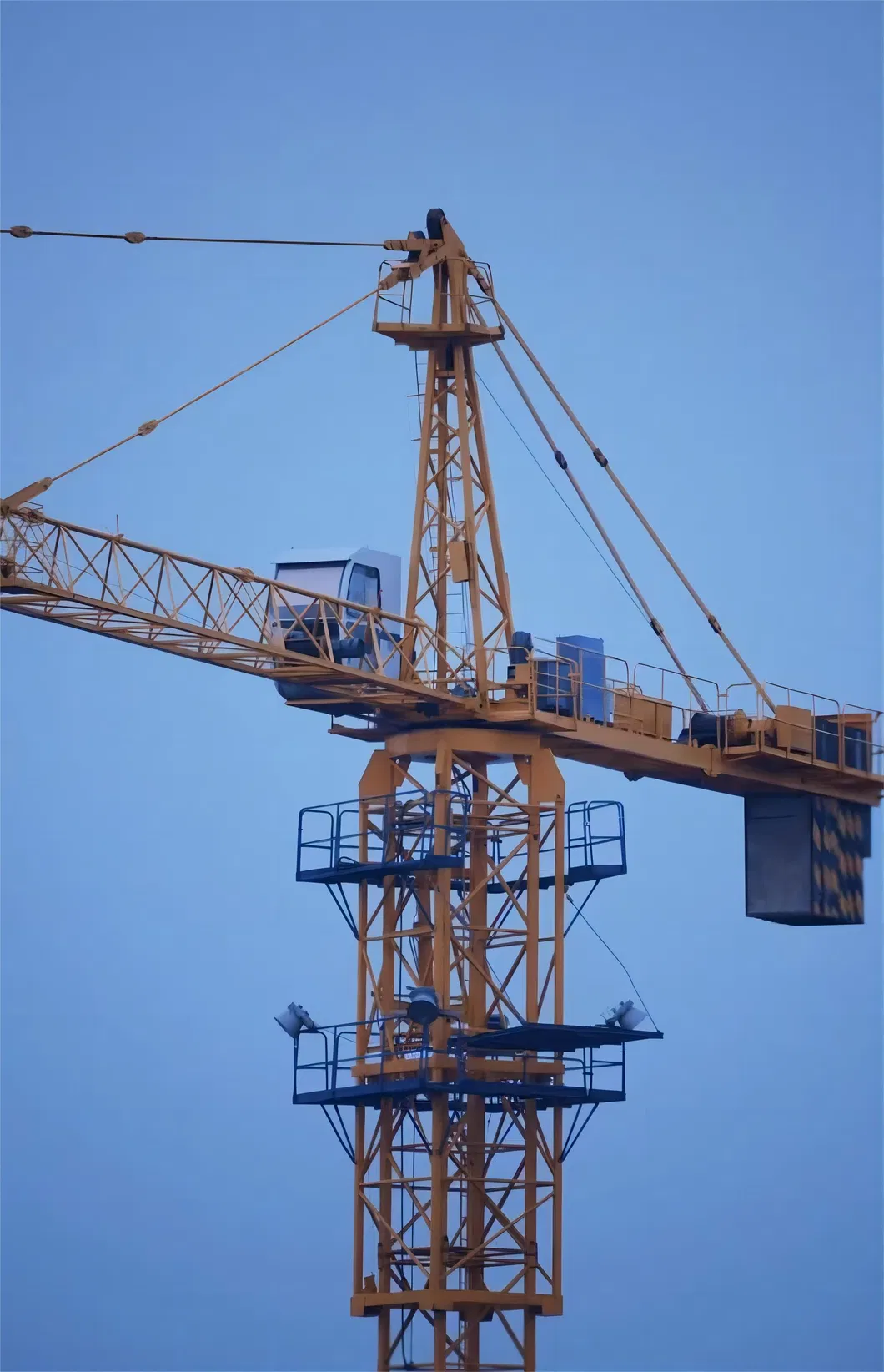 The Used Zoomlion Qtz63 (5013) Height 40m 6t Construction Topkit Tower Crane 4
