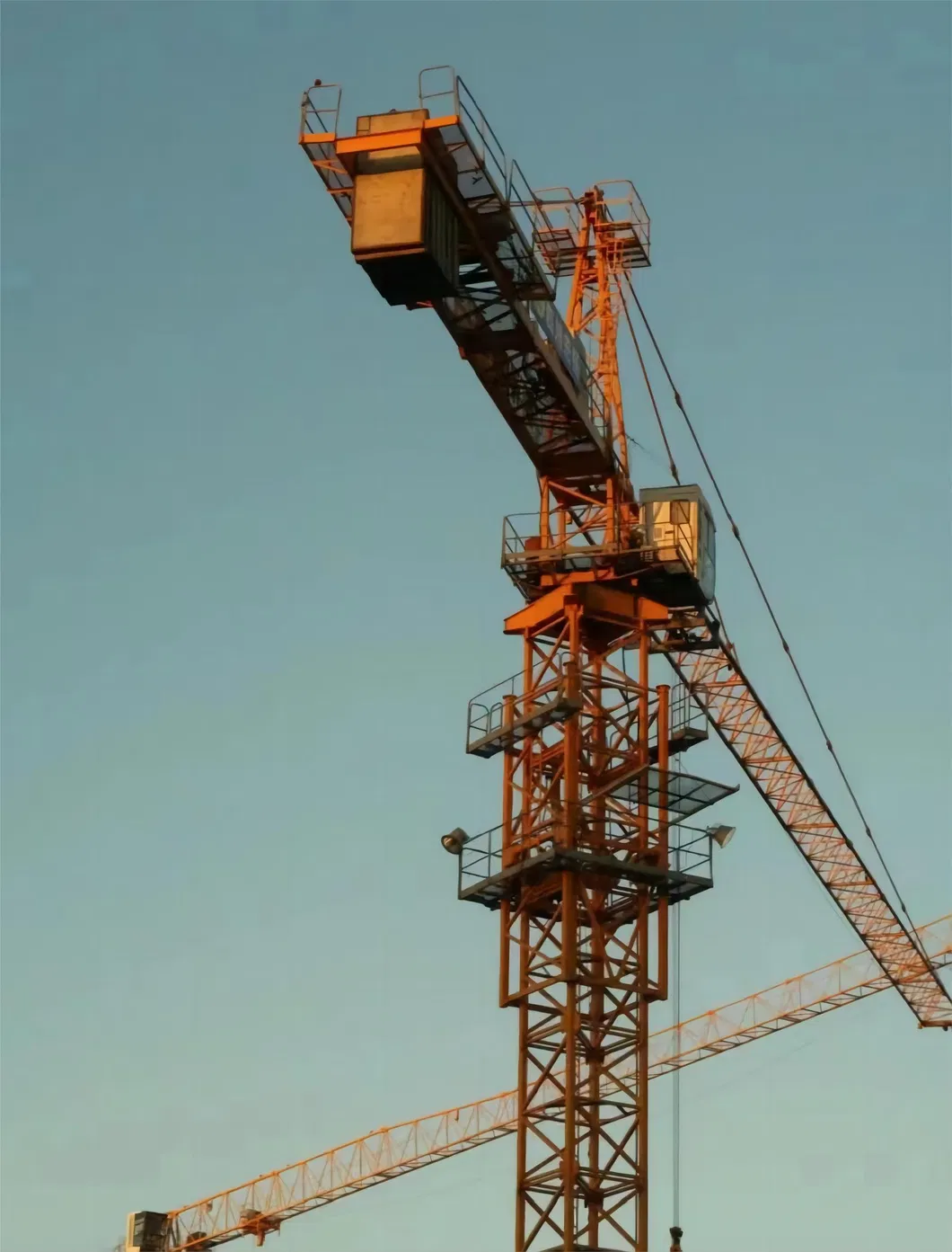 The Used Zoomlion Qtz63 (5013) Height 40m 6t Construction Topkit Tower Crane 6