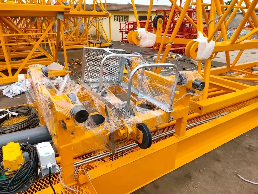 Second-Hand Zoomlion Wa6515-8b Construction Flat Head Tower Crane 1