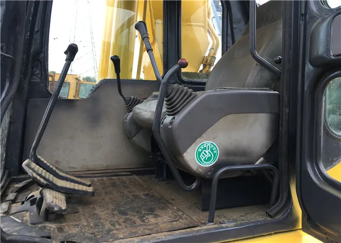 22 Ton Used Excavator PC220 - 6 Hydraulic Crawler Used Komatsu Excavator PC220-7 PC220-8 PC200-6 PC200-7 PC200-8 PC240-8 2