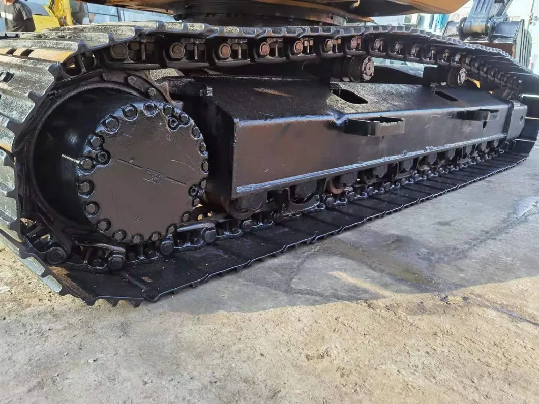22t Japanese Original Used Komatsu PC220-7 Crawler Excavator, Medium Komatsu PC220-6 PC220-8 PC200-7 PC200-6 PC200-8 Excavator 3