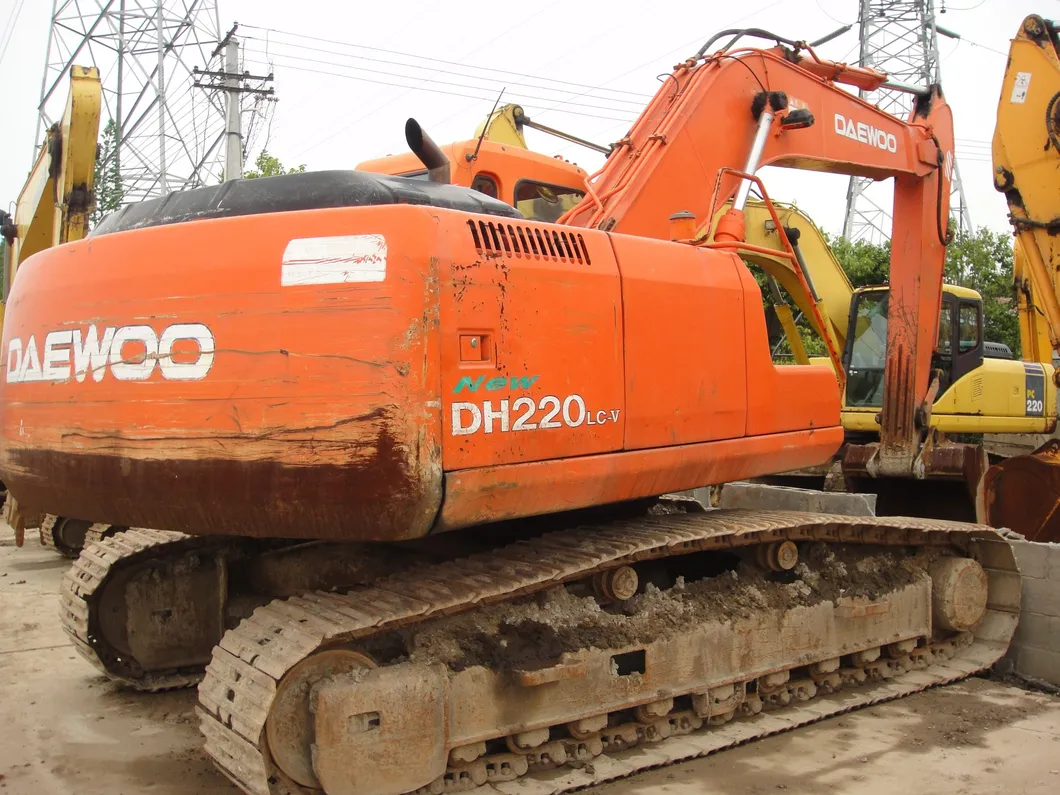 Used Crawler Excavator Daewoo Dh220 Secondhand Backhoe Hydraulic Digger with Quality 4