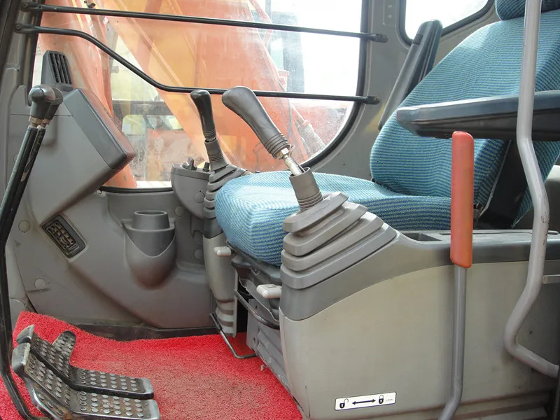 Used Hitachi Ex120-6 Excavator Used Crawler Excavator Orginal Japan Second Hand Excavator 2