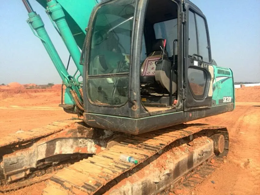 Japan Original Kobelco Sk200-8 Excavator, Used Kobelco Excavator for Sale 1