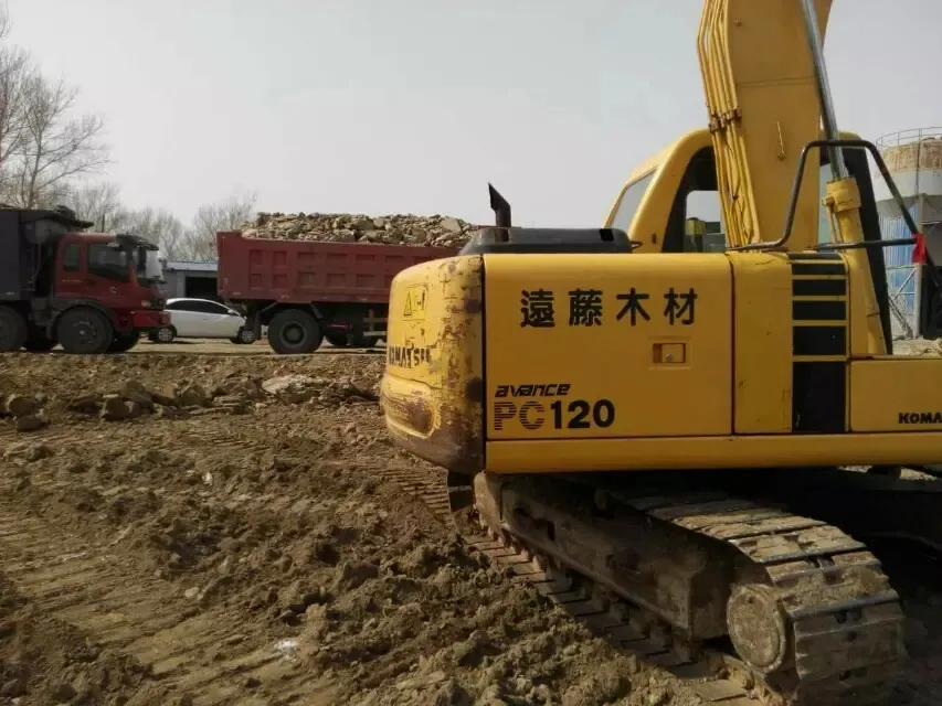 Used Komatsu PC120-6 Crawler Excavator for Sale with Good Condition in Low Price 4