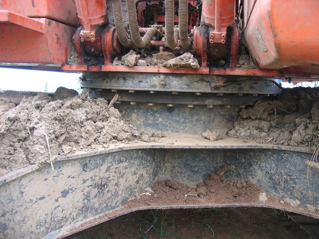Used Dh220LC-7 20t Secondhand Backhoe Crawler Earth Moving Hydraulic Pump Good Condition Excavator 0