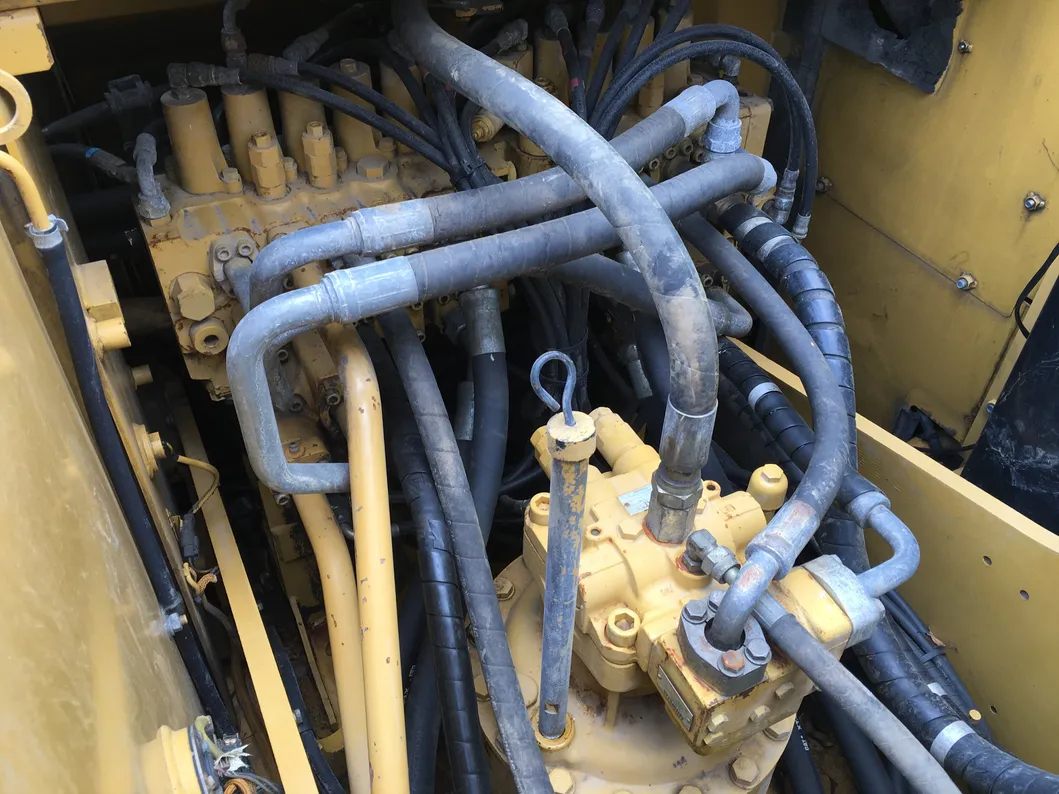 20 Ton Used Excavator 320d, Crawler Excavator 320 Machine for Sale, 320d Excavator 0